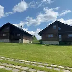 Lipa Lodge *